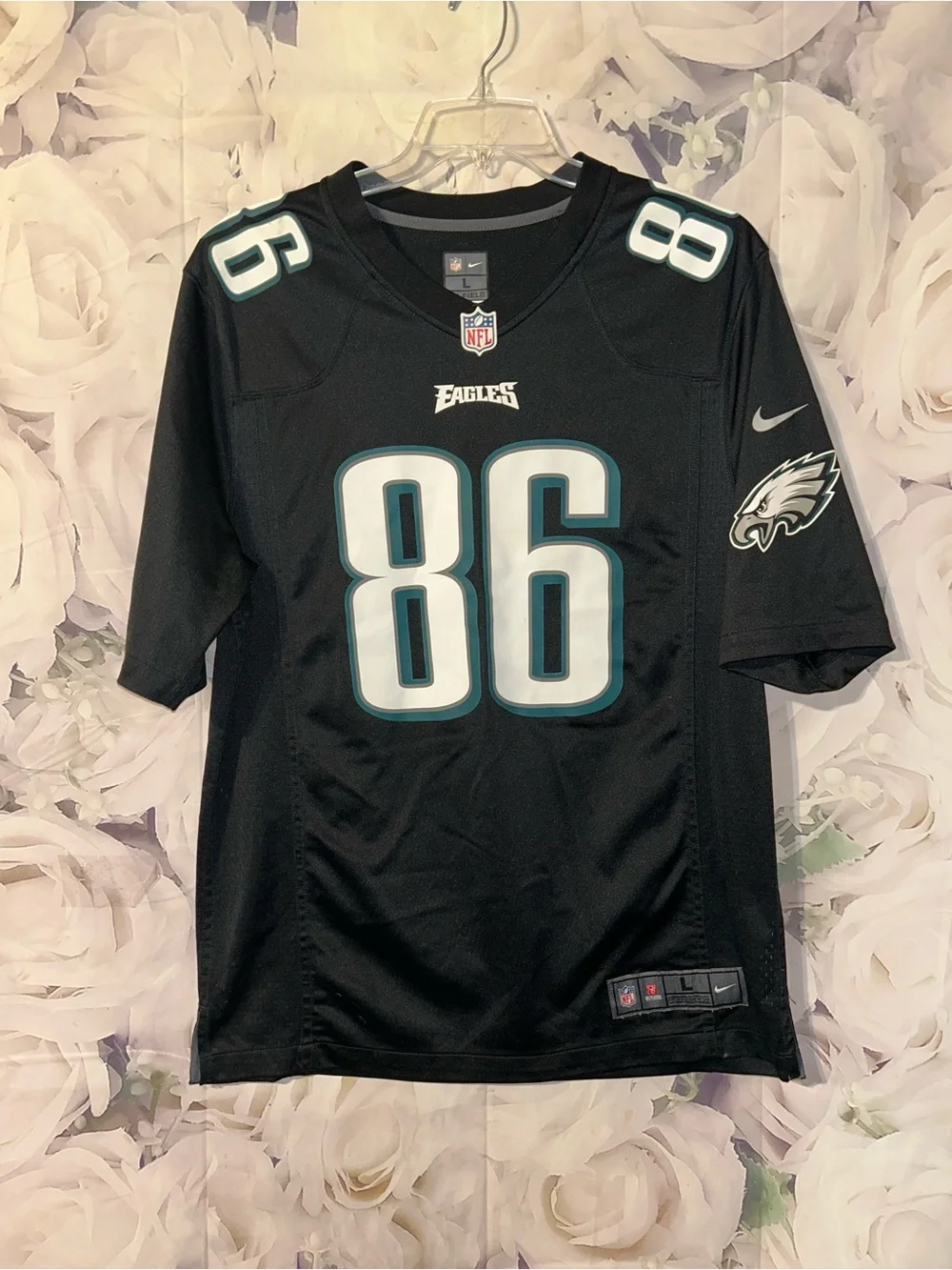 Nike Philadelphia Eagles Zach Ertz Jersey Size large Black NFL On-Field Stitched